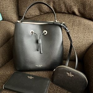 Authentic black Kate Spade crossbody handbag and accessories